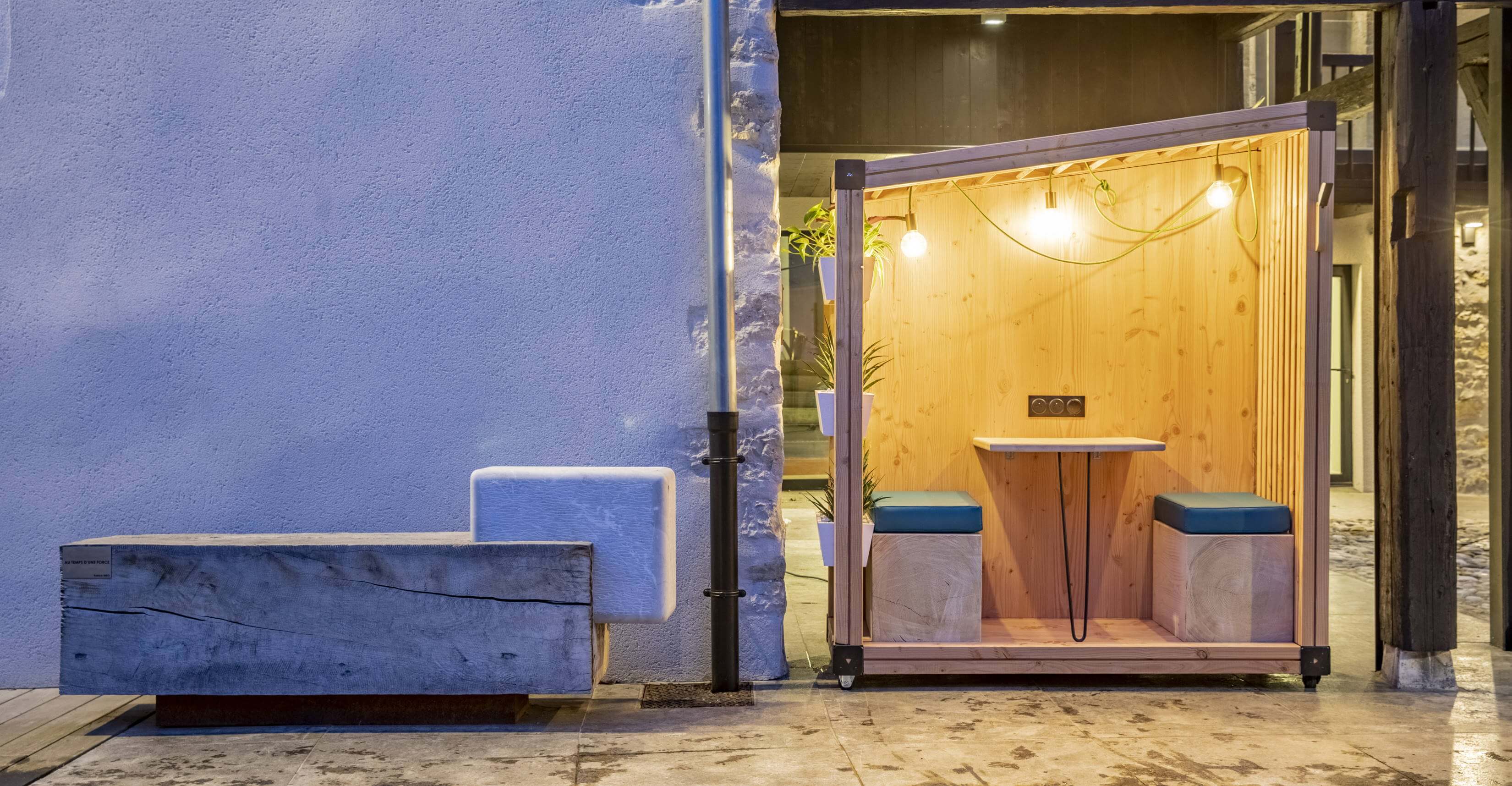 French Cabine